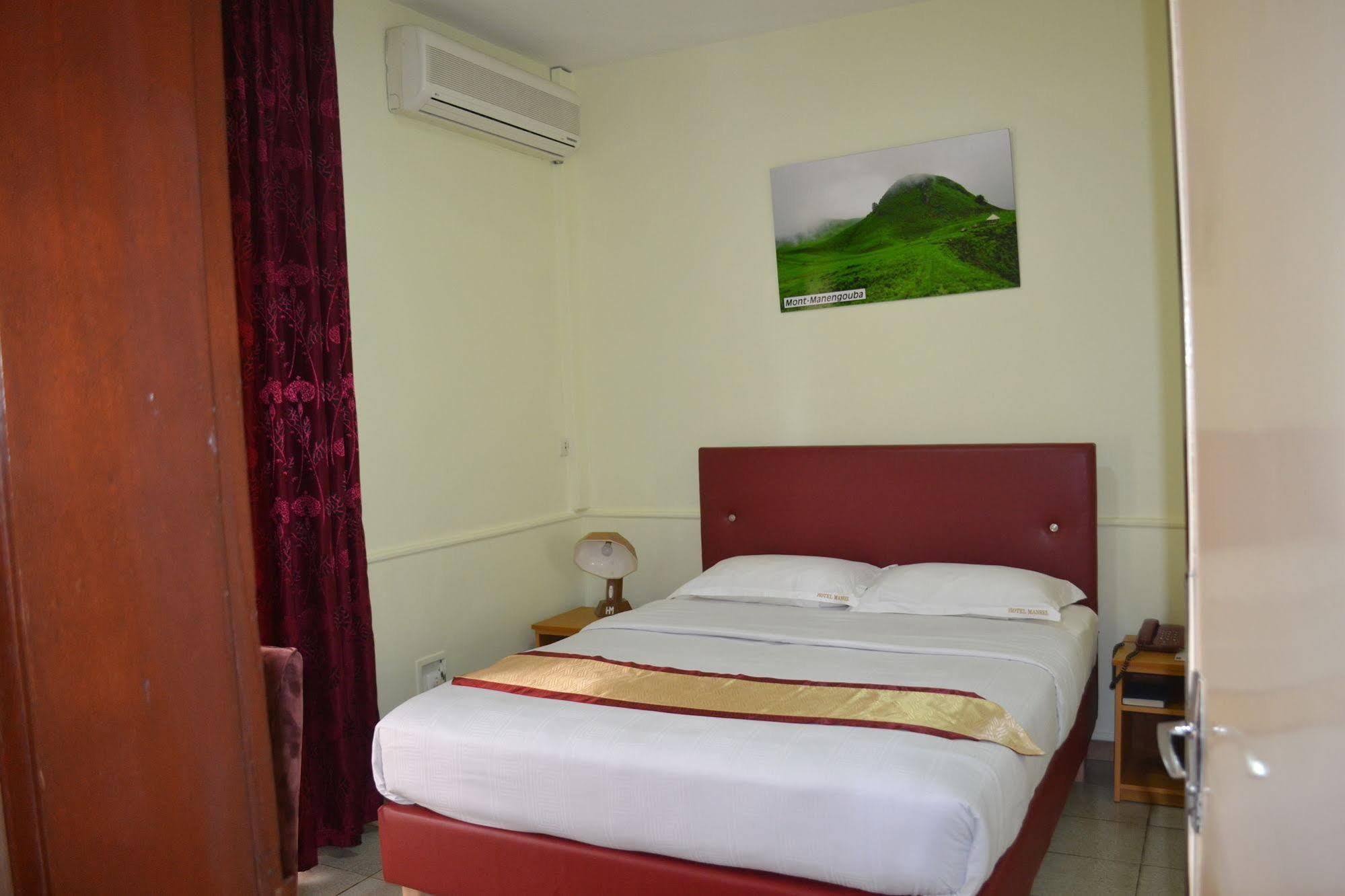 Hotel Mansel Yaoundé Esterno foto